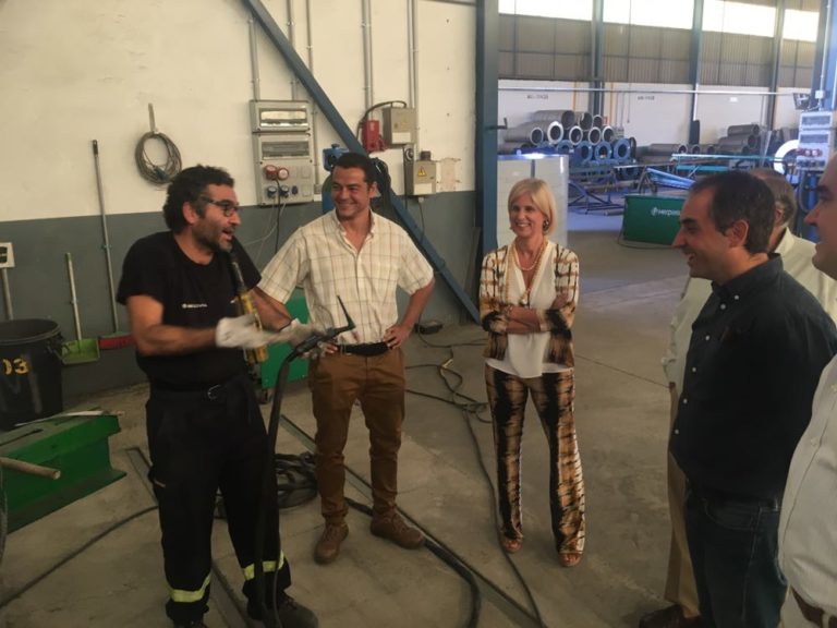 García-Pelayo visita las instalaciones de Herpasur en el Polígono El portal