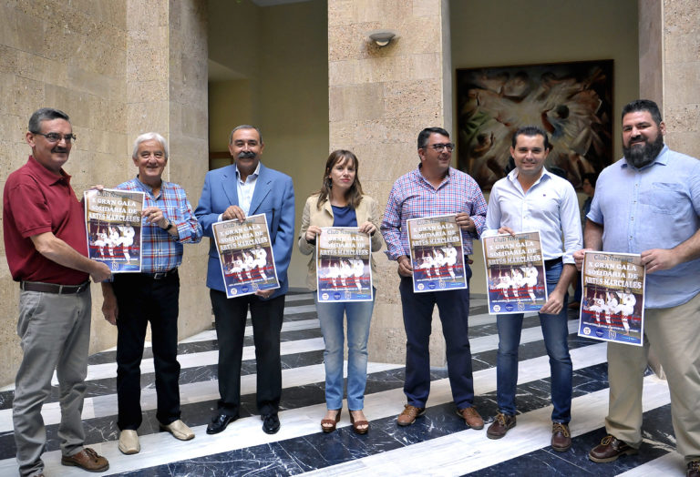 El Ayuntamiento expresa su apoyo a la X Gala Solidaria de Artes Marciales