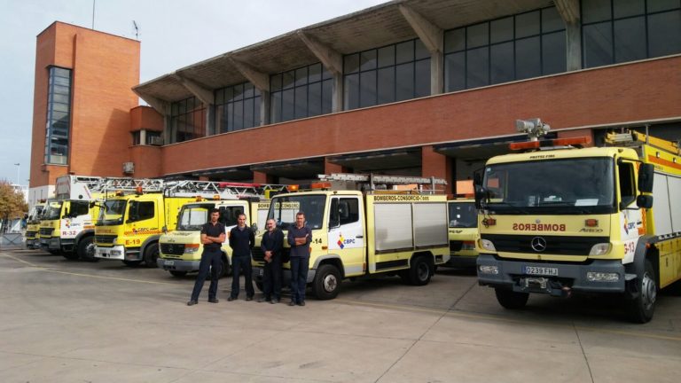 El Parque de Bomberos guarda un minuto de silencio contra la violencia de género