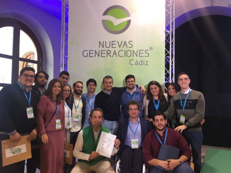 La jerezana María Cuadra nueva secretaria general provincial de NN.GG. del PP