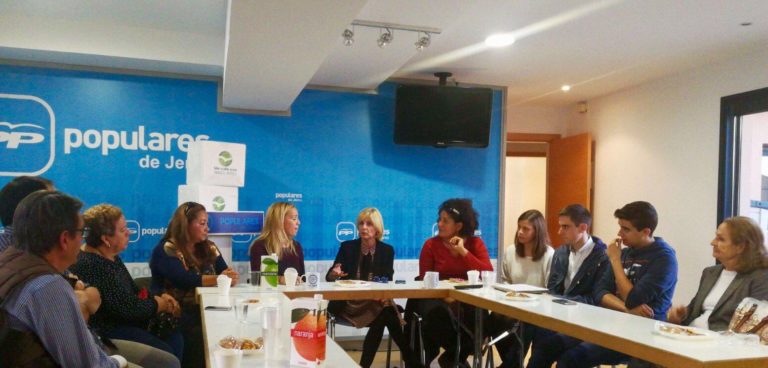 El Partido Popular mantiene un encuentro con la Asociación de Venezuela en Jerez