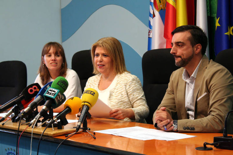 La alcaldesa presenta inversiones por 2 millones para los próximos meses
