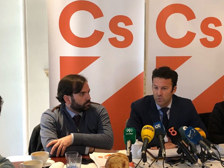 Ciudadanos critica al gobierno del PSOE por su gestión del servicio de ayuda a domicilio