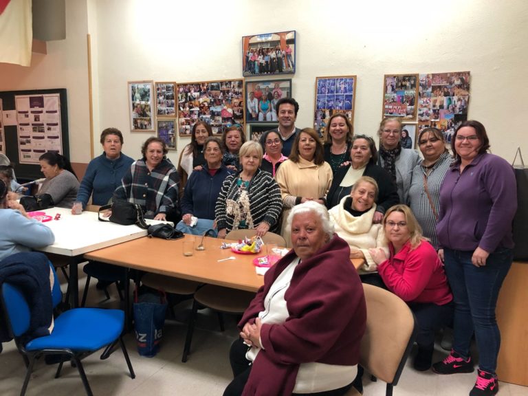 Ciudadanos visita a la Asociación de Mujeres “Manos Abiertas hacia el Futuro”