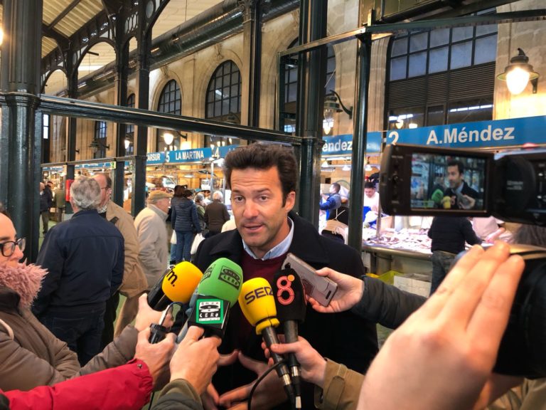 Ciudadanos exige al gobierno del PSOE que apueste por la Plaza de Abastos