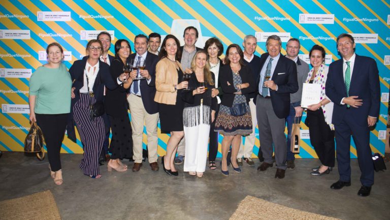 Todo empieza con un, ¿y si…?,  la nueva campaña de Vinos de Jerez