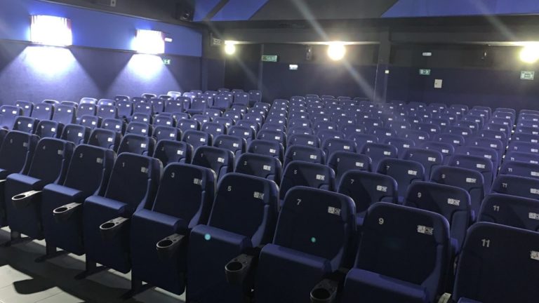 LOS CINES UNIÓN CIUDAD JEREZ SUR REABREN SEIS AÑOS DESPUÉS CON TODAS LAS MEDIDAS ANTICOVID
