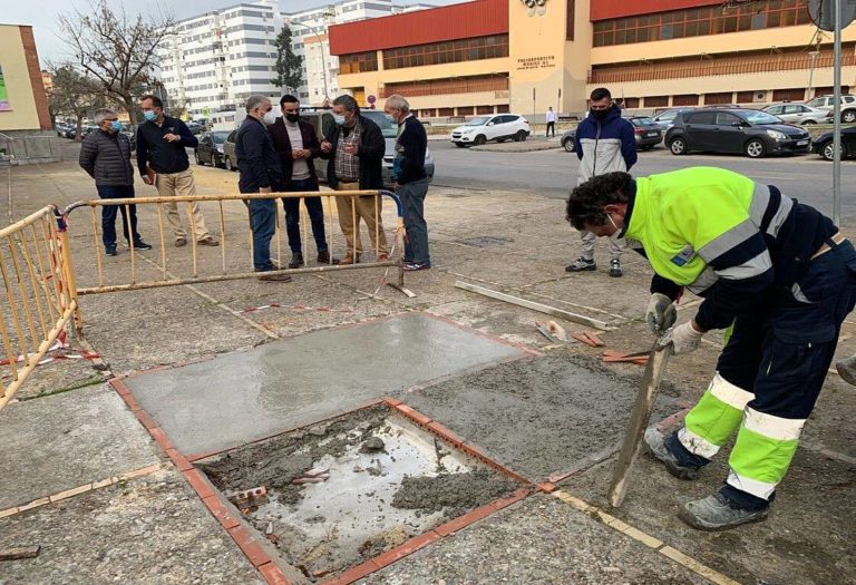 En marcha la reforma del acerado de la avenida San Juan Bosco