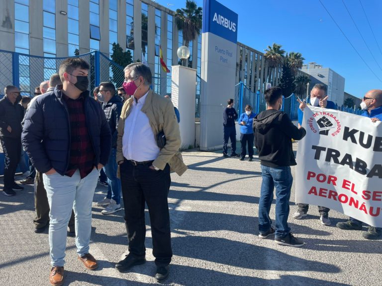 AxSí reclama atención para los trabajadores industriales de la Bahía