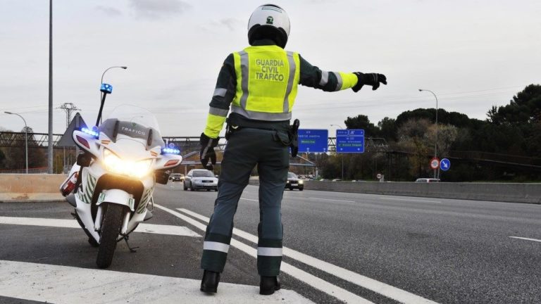 Muere un guardia civil en Jerez atropellado por un coche dado a la fuga