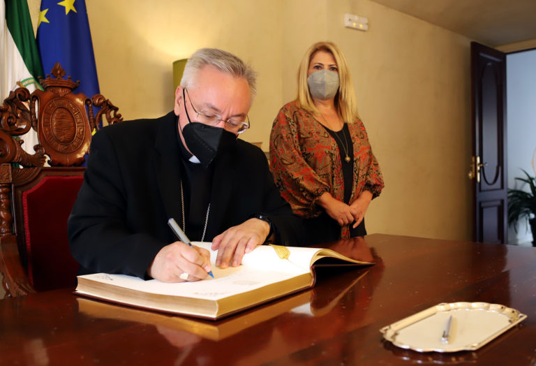 El Ayuntamiento incentivará la colaboración con la Diócesis en patrimonio y proyectos sociales