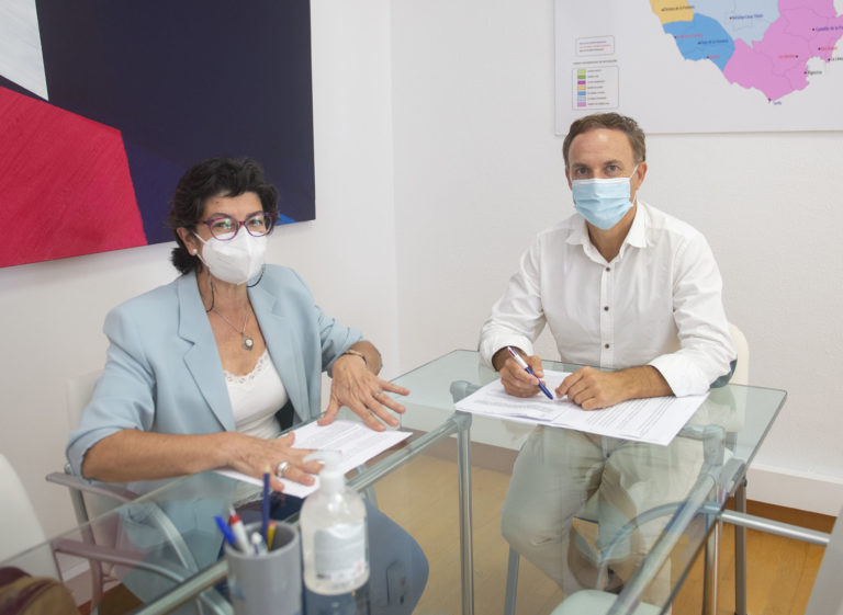 Diputación apoya con 130.000 euros la labor de las asociaciones de Alzheimer en la provincia
