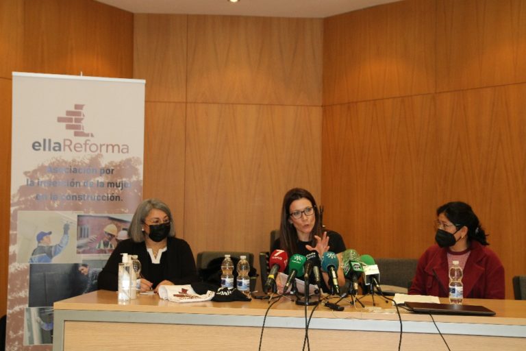 NACE EN JEREZ LA PRIMERA INICIATIVA PARA PROMOVER EL EMPLEO DE MUJERES EN EL SECTOR DE LA CONSTRUCCIÓN