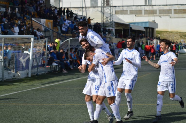 El Xerez CD supera al Tomares en el San Sebastián