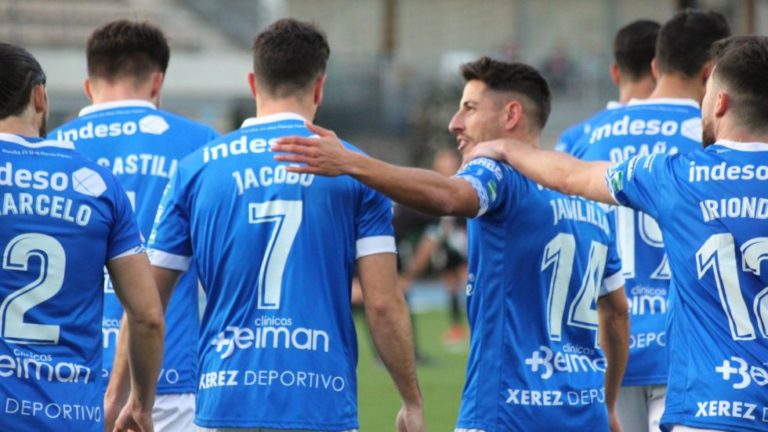 El Xerez DFC suma un punto luchando a contracorriente (1-1)