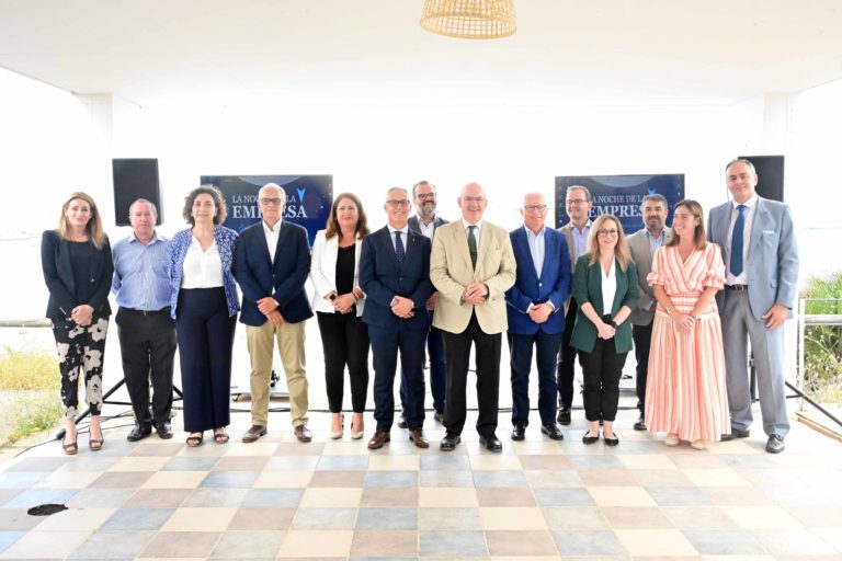 La Noche de la Empresa 2022 reconocerá al Grupo Médico López Cano, el Restaurante Venta Esteban y Supermercados Ruiz Galán