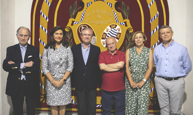 Renovación de la Junta de Gobierno de la Real Academia de San Dionisio