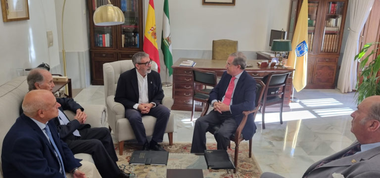Encuentro institucional entre la UCA y la Real Academia de San Dionisio
