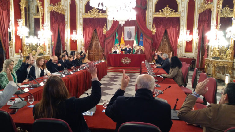 Diputación aprueba por unanimidad las distinciones del Día de la Provincia de Cádiz el 20 de marzo