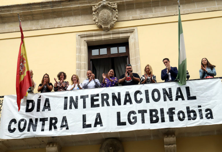 Jerez reivindica el Día contra la LGTBIfobia desde la educación y la sensibilización