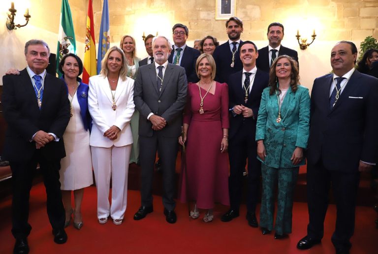 La nueva Corporación Municipal refrenda a María José García-Pelayo como alcaldesa de Jerez