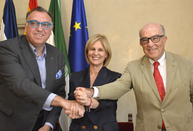 Ayuntamiento, Junta y Dorna firman la continuidad del Gran Premio de España de Moto GP de 2024 y 2025