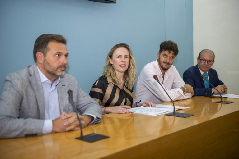Diputación respalda la celebración del Día del Flamenco en la provincia que organiza la Federación de Peñas