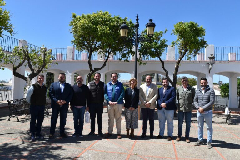 Antonio Aragón confirma en Jerez el refuerzo de la asistencia que Diputación destina a las ELAS