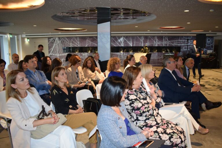 La alcaldesa promociona el destino Jerez como referente nacional para la celebración de congresos y eventos