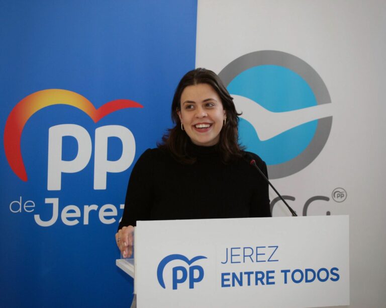 El PP anima al Gobierno a que, además de arreglar la estación de tren, devuelva a Jerez los trenes que quitó por la pandemia